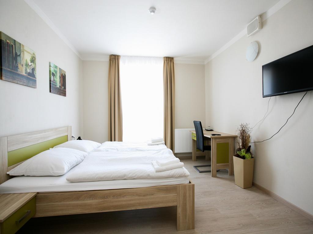 Nad Královnou Hotel&restaurant Praha